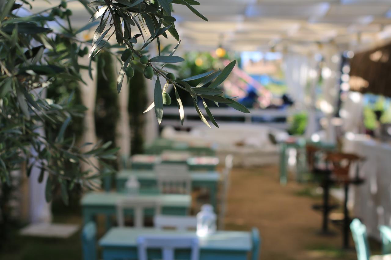 Fullmoon Rooms Cesme Çeşme Esterno foto